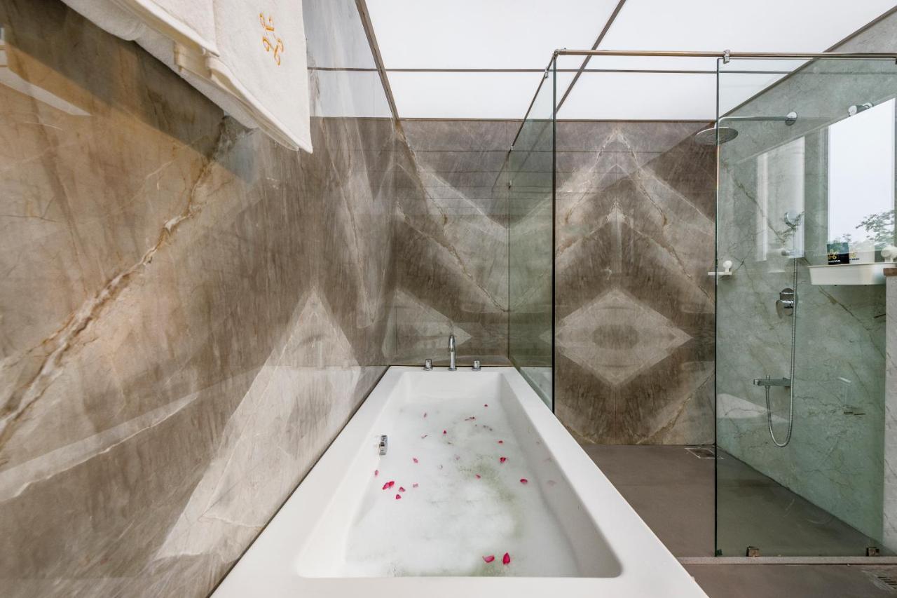 Saffronstays Mayfair Gardens 4 Bedroom Petfriendly Pool Villa Alībāg Exteriér fotografie